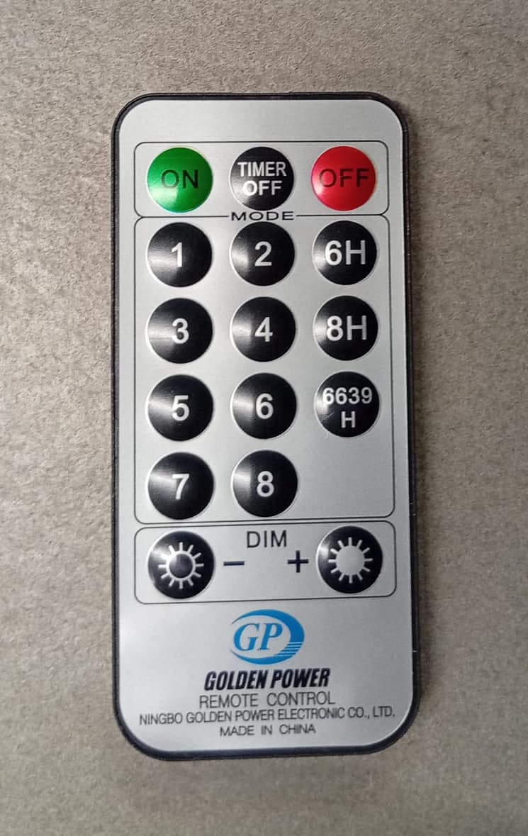 telecomanda brad artificial cu leduri
