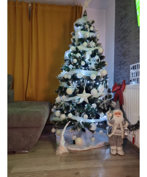 Brad artificial Eufrasio cu Varfuri Ninse si CONURI 180 cm