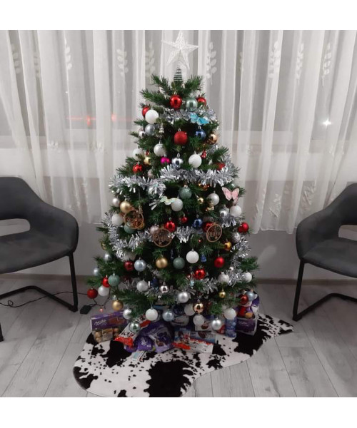 Brad Artificial de Craciun Deosebit 120 cm